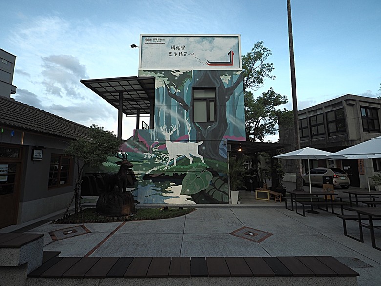 宜蘭文學館、宜蘭設治紀念館、宜蘭人故事館、蘭陽原創館、丟丟噹森林公園、幾米廣場 — 搭火車去宜蘭旅行之 宜蘭城南散步