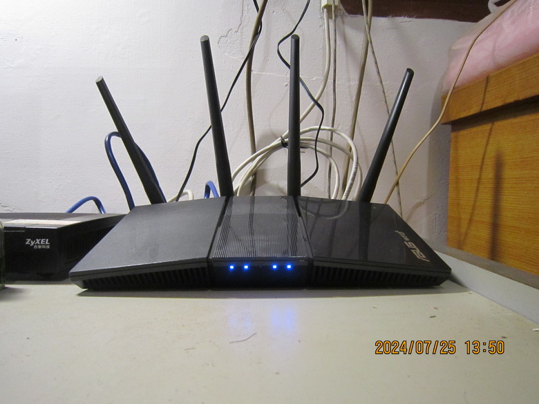 ASUS 華碩 RT-AX1800S V2 WI-FI 6 雙頻無線路由器（分享器）開箱分享