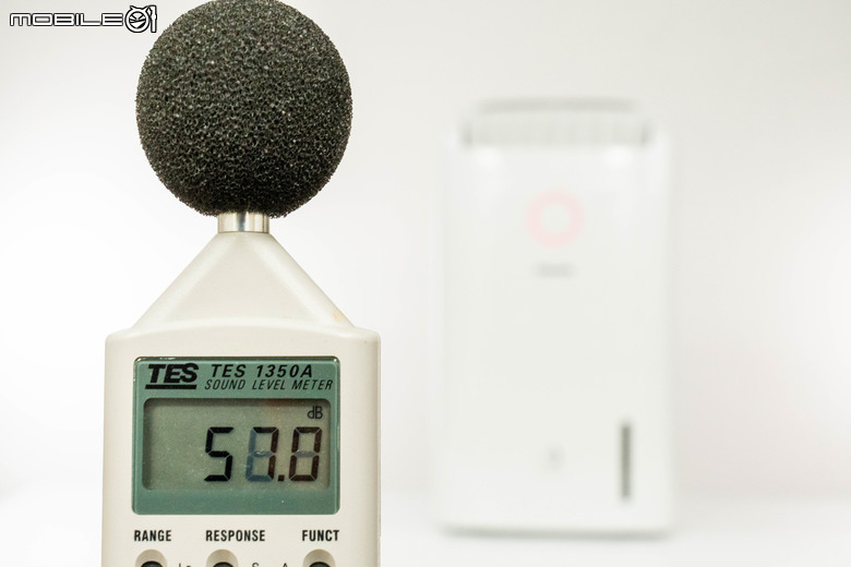 飛利浦二合一抗敏清淨除濕機 DE5206 評測 以高效除濕性能結合省電安靜的新選擇