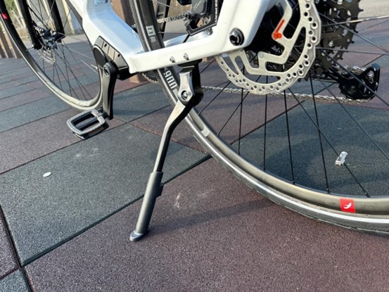 [開箱] 紅點設計獎台灣新品牌LITZMO EM-05 PRO電輔車