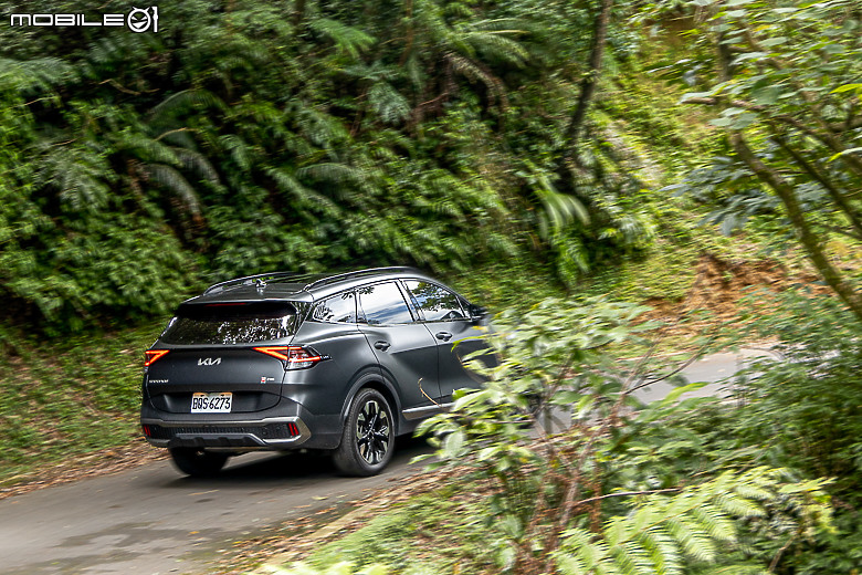 Kia Sportage X-Line 4WD 試駕|以前衛設計、豐富配備打動人心的特色休旅!