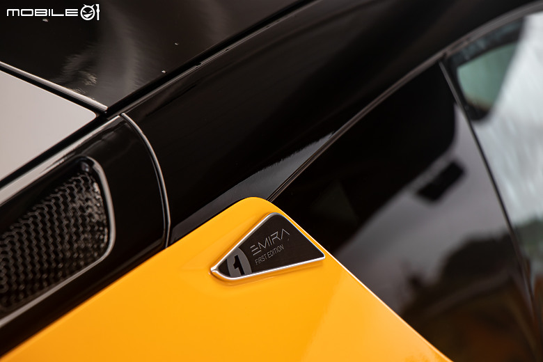 Lotus Emira V6 First Edition 試駕|純種跑車就該如此打造!