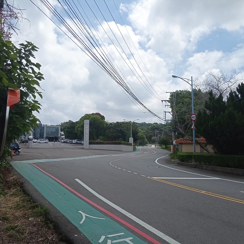 點我看大圖 豐原公老坪蜈蚣崎登山步道,舒適遼闊低難度的登山步道