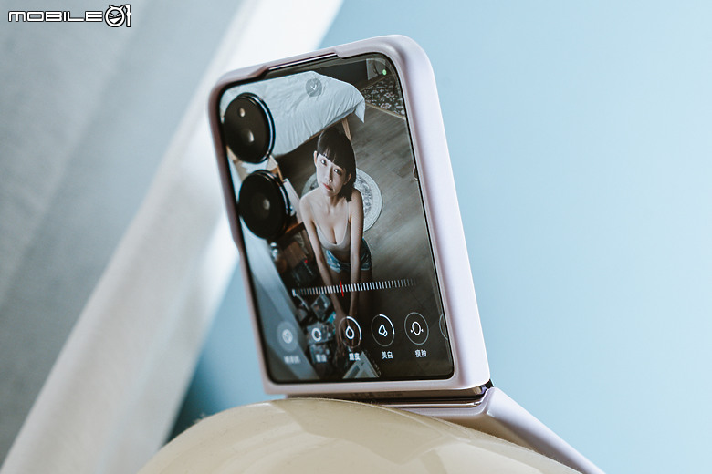 小米Xiaomi MIX Flip測試|徠卡影像加持、外螢幕有新意!