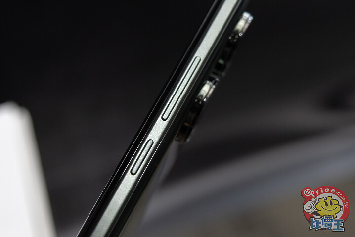 realme GT 6 7/26 正式開賣售價 ,990 元