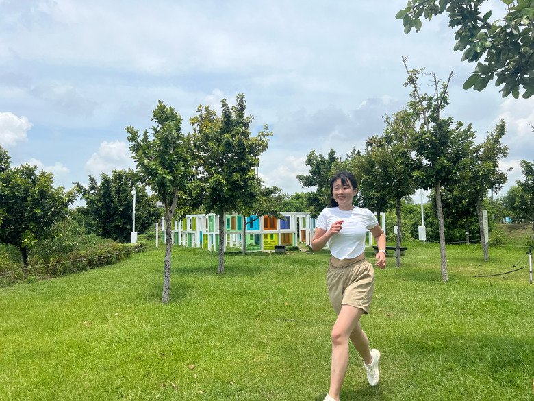【體驗】XEXYMIX傑希米斯 跑動夏日的絲滑輕盈感，RX高彈力短版上衣讓人身形Shines搖擺