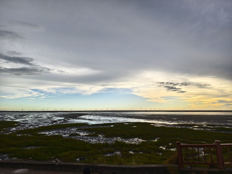 點我看大圖 Galaxy Z Flip6 使用報告 迄今最完美的三星小摺疊手機!