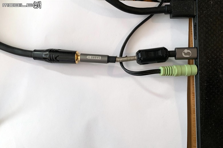 【開箱】IK Multimedia 的 iLoud MTM MKII 超近場主動式監聽喇叭