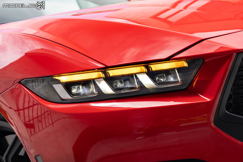 Ford Mustang Ecoboost Premium 大改款試駕|魅力不減,樂趣滿點!