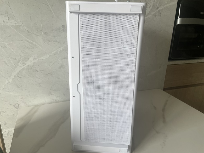 居然可以全部拆光光？！聯力A3-mATX一款緊湊靈活安裝的小機殼開箱