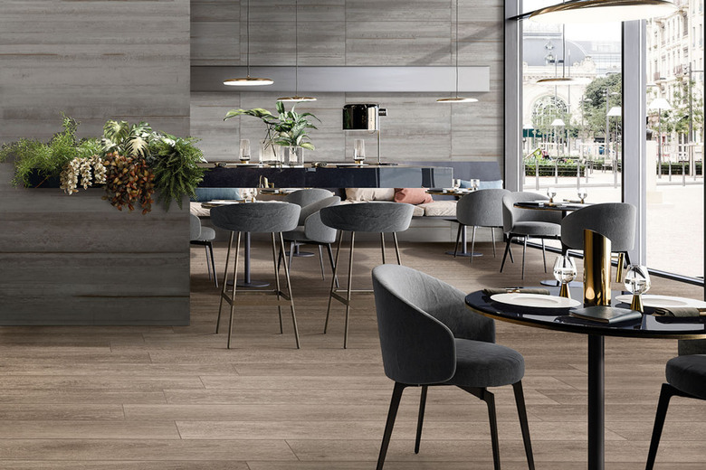 VERSACE唯一指定生產製造商ABK