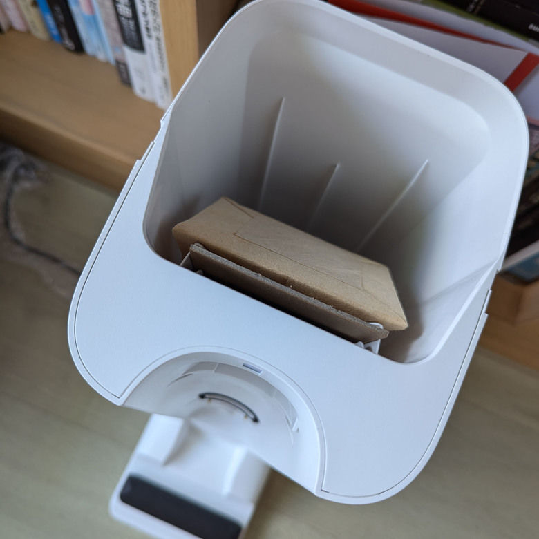 拯救你要"出歹誌"的質感生活--Panasonic MC-KC1W自動集塵One Box吸塵器