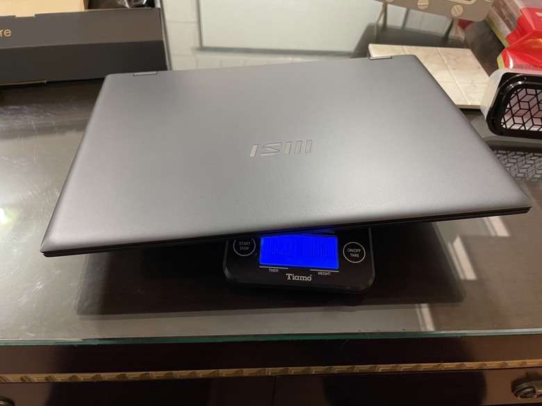 Prestige 16 AI Studio B1VFG-021TW 開箱紀錄