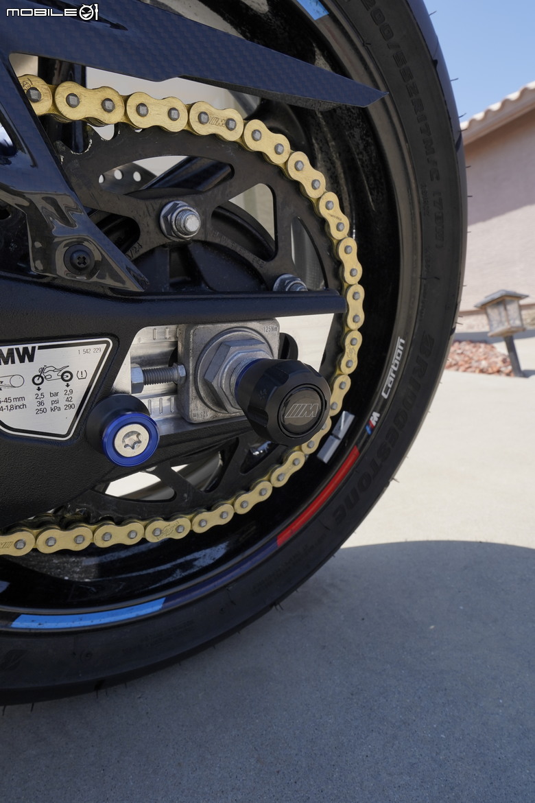 點我看大圖 M1000r 開箱