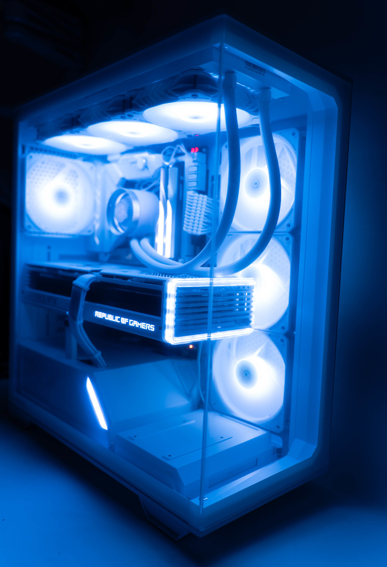 [開箱] 270度環景機殼 安鈦克 ANTEC C3 ARGB