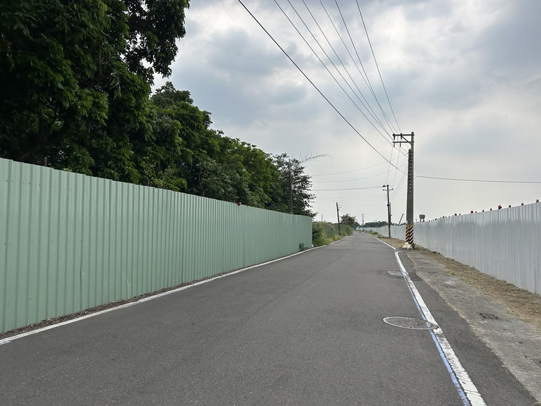 騎遊六塊厝車站、下淡水溪鐵橋園區