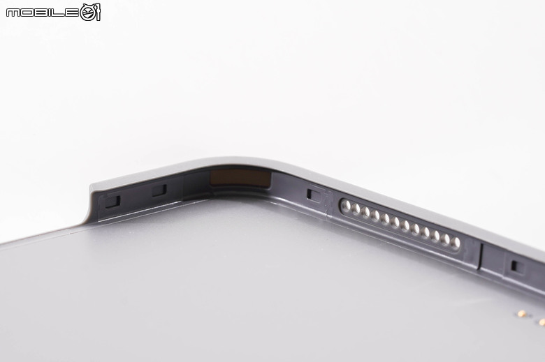 羅技新版 Combo Touch 保護殼與 Crayon 手寫筆開箱實測 提高 iPad Air 生產力的好工具