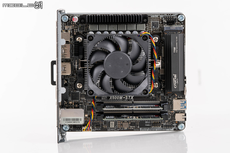ASRock DeskMini X600 開箱實測 在迷你機體內延續海量儲存擴充設計