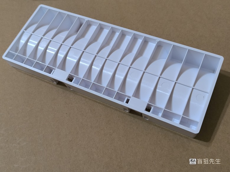 【盲狙小短篇】JONR VC10 PRO | 一站式收納!!自動集塵、自動充電，25kPa強猛吸力的超淨化無線吸塵器