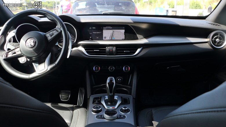 點我看大圖 #心得 #圖多 西班牙自駕初體驗 w/ Alfa Romeo Stelvio