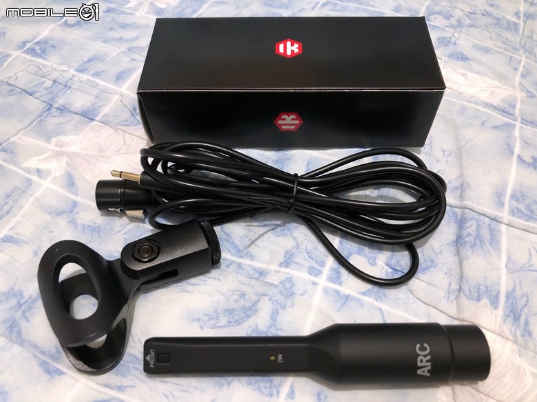 【開箱】IK Multimedia 的 iLoud MTM MKII 超近場主動式監聽喇叭
