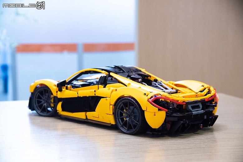 【開箱】樂高LEGO 42177賓士G-Class、42172 McLaren P1實拍,八月送禮優質選!