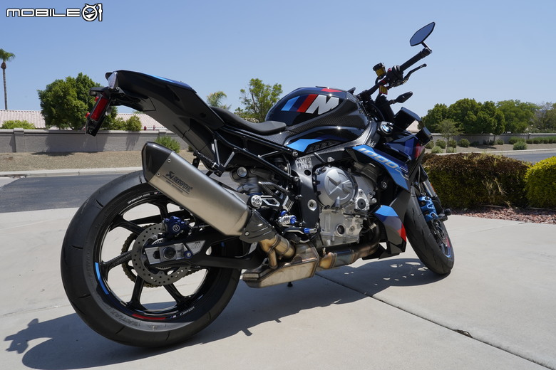 點我看大圖 M1000r 開箱