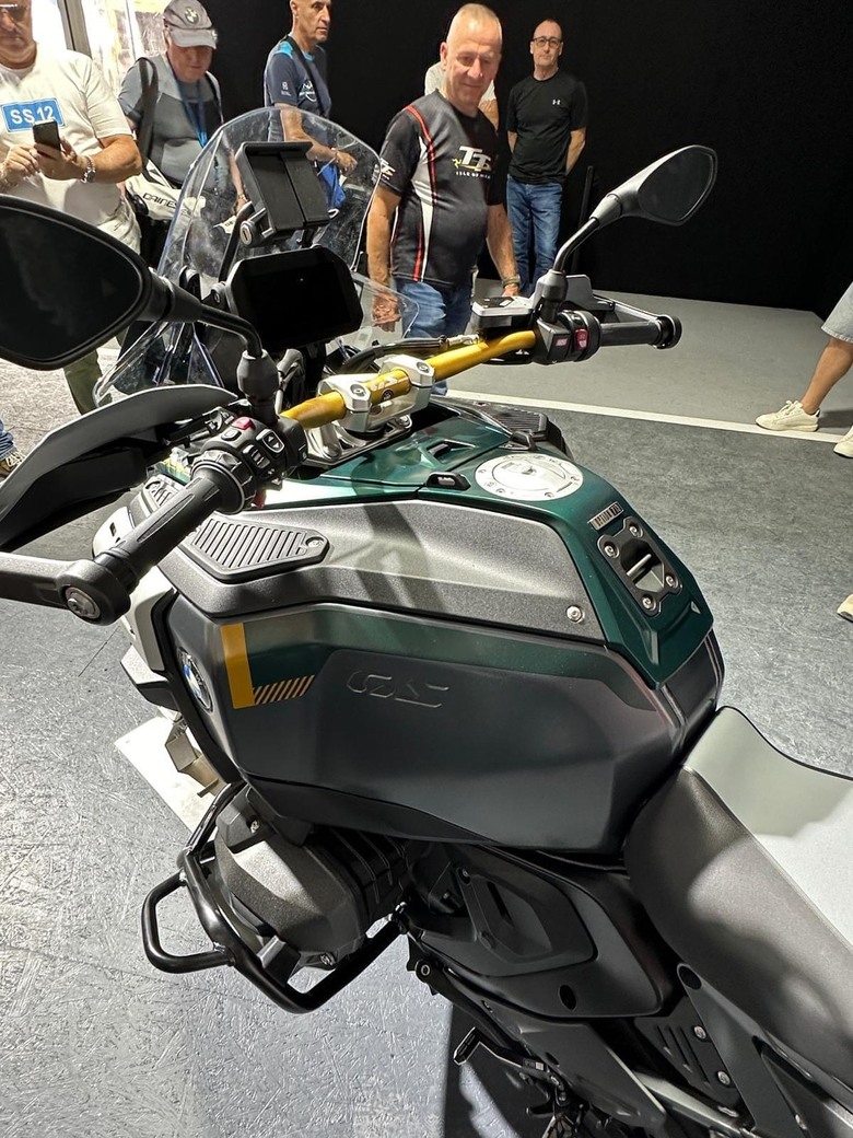 2025年 R1300ADV（圖多）