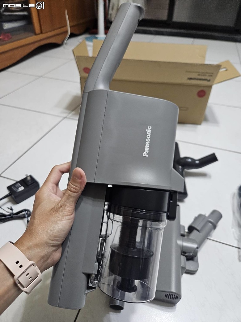 Panasonic MC-SB53K來理一理主子們的毛了！