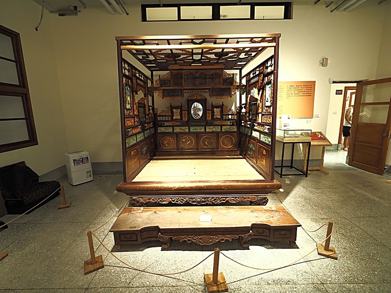 宜蘭文學館、宜蘭設治紀念館、宜蘭人故事館、蘭陽原創館、丟丟噹森林公園、幾米廣場 — 搭火車去宜蘭旅行之 宜蘭城南散步
