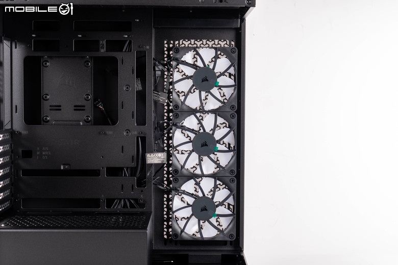 CORSAIR 3500X 開箱實組 支援背插設計以及具備高效散熱潛力的中階機殼選擇