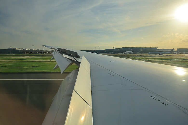 (映像分享) 搭乘全日空的波音787感受大和飛行夢想之翼in商務艙、豪華/經濟艙 feat. ANA