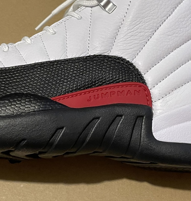 Air Jordan 12 Taxi Flip 2024 開箱