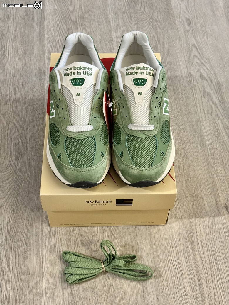 (分享)new balance 993 Chive 同場 990 v1 green 的綠綠組合