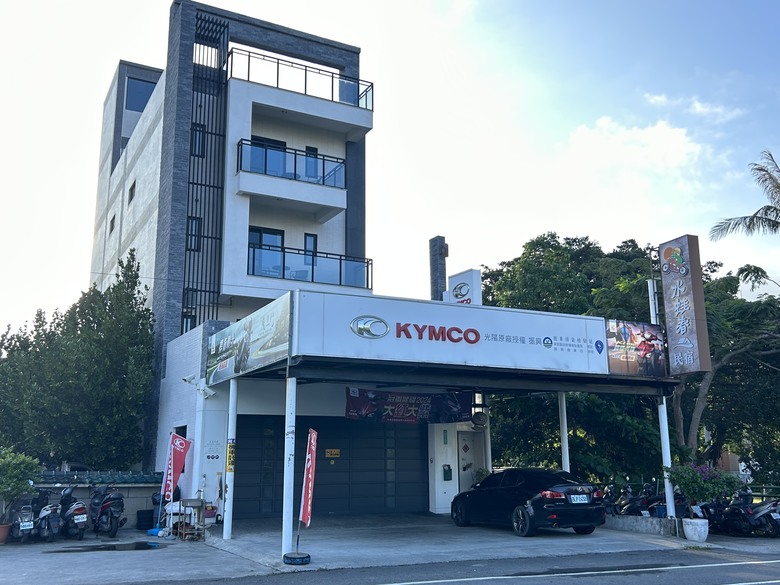 【小惡魔畫蛇添福】騎遊恒春龍水社區生態旅遊(紅龜粿DIY、摸蜆體驗)
