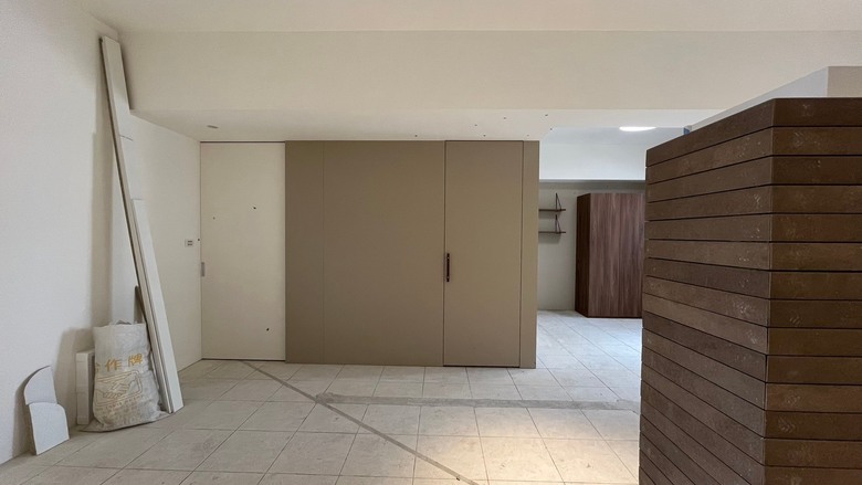 【開箱】20坪老屋翻新，南投奶茶色老公寓翻新