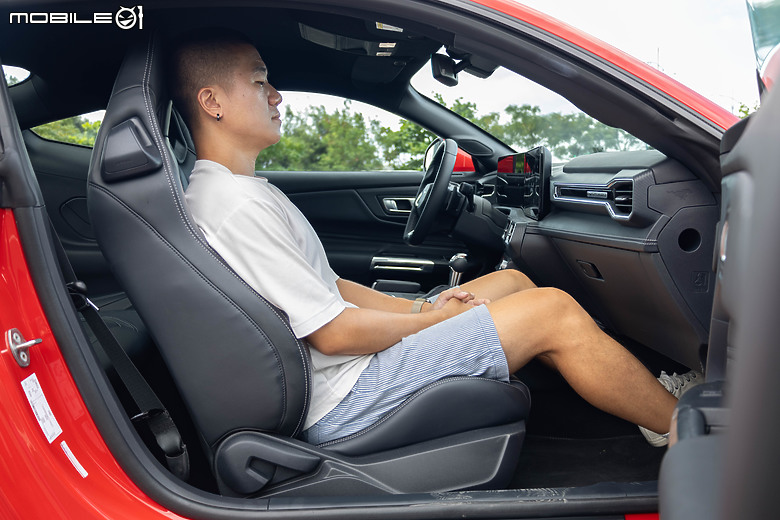 Ford Mustang Ecoboost Premium 大改款試駕｜魅力不減，樂趣滿點！