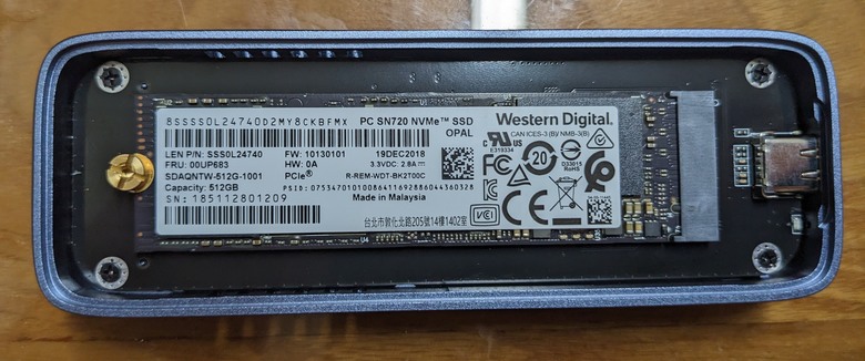 0ACASIS USB3.1 m.2 Nvme外接盒 帶風扇