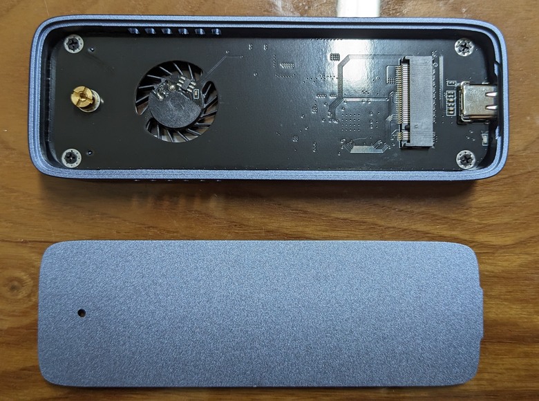 0ACASIS USB3.1 m.2 Nvme外接盒 帶風扇