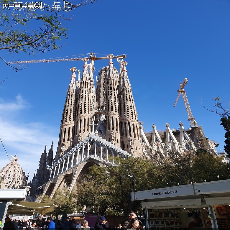 [大頭貓的海島] 巴塞隆納 聖家堂 (Spain: Barcelona's Sagrada Familia)