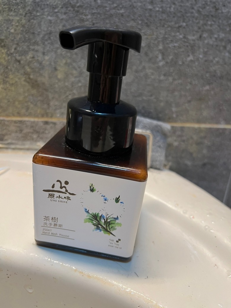 疫情後家裡少不了的洗手慕斯