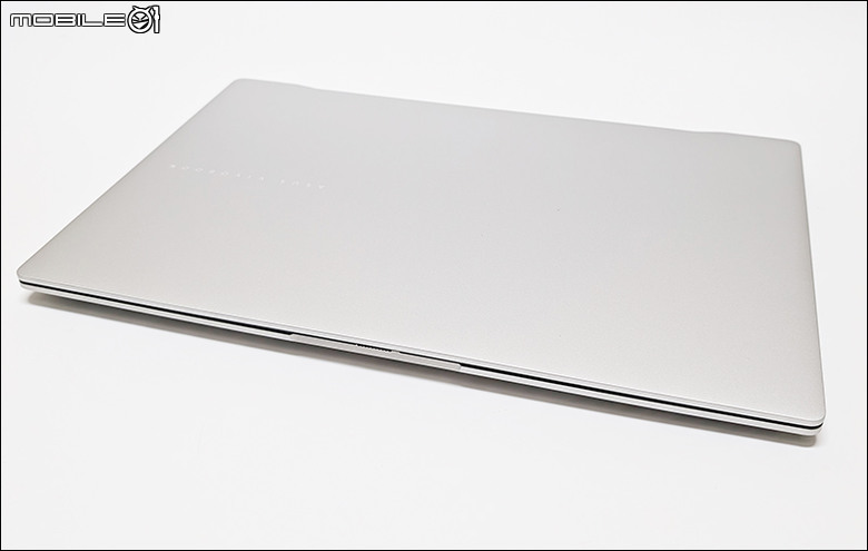 快速開箱：ASUS Vivobook S 15 S5507QA