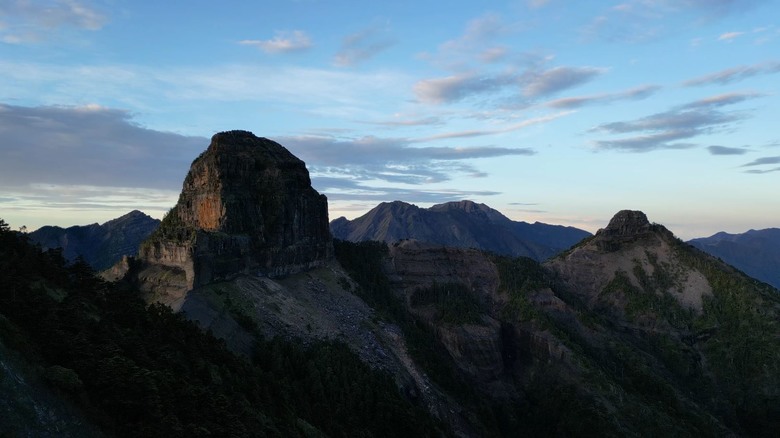 【大霸群峰】世紀奇峰大霸尖山！ (含新手登大霸懶人包說明)