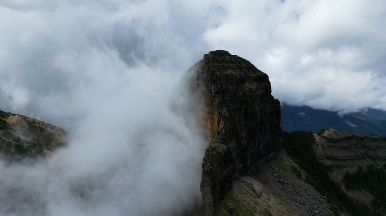 【大霸群峰】世紀奇峰大霸尖山！ (含新手登大霸懶人包說明)