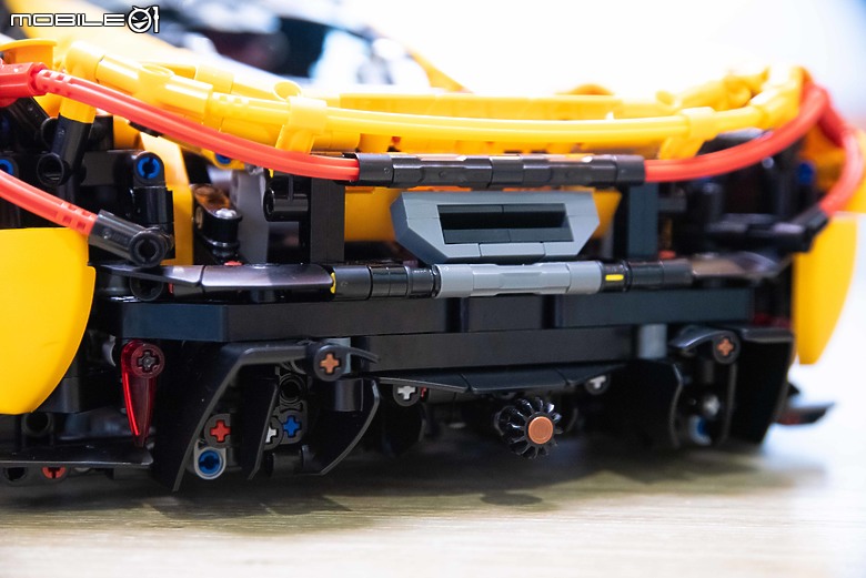 【開箱】樂高LEGO 42177賓士G-Class、42172 McLaren P1實拍,八月送禮優質選!