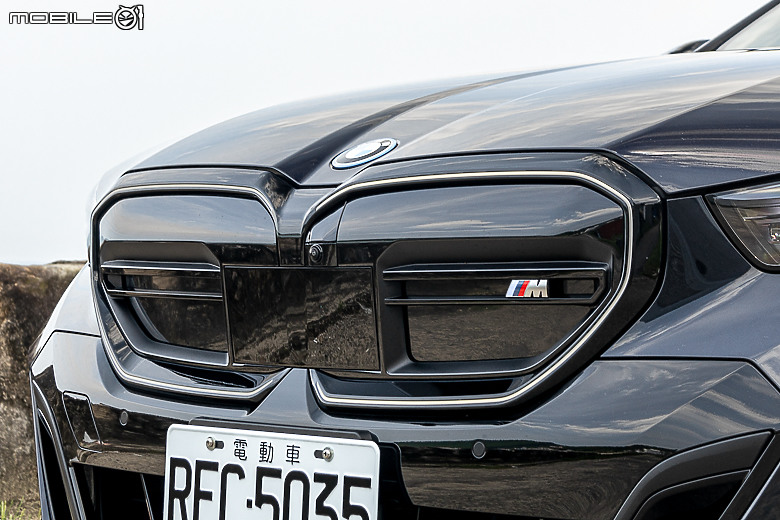 BMW i5 M60 xDrive 試駕|豪華舒適依舊,更多了一身好功夫!