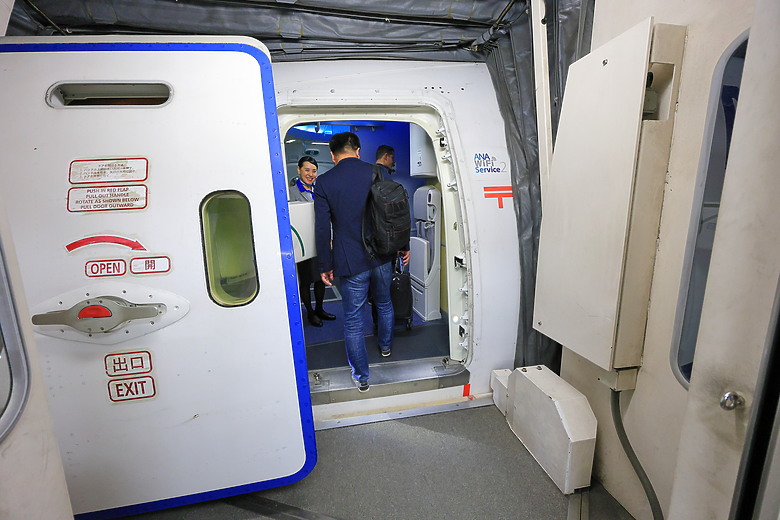 (映像分享) 搭乘全日空的波音787感受大和飛行夢想之翼in商務艙、豪華/經濟艙 feat. ANA