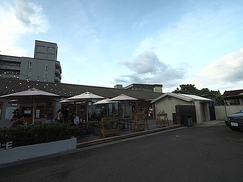 宜蘭文學館、宜蘭設治紀念館、宜蘭人故事館、蘭陽原創館、丟丟噹森林公園、幾米廣場 — 搭火車去宜蘭旅行之 宜蘭城南散步