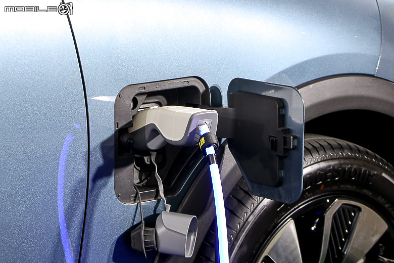 【採訪】Luxgen n7 「5人純粹版」祭出 99.9 萬元回饋價，「滿電特仕版」103.9 萬優惠價延長至七月！