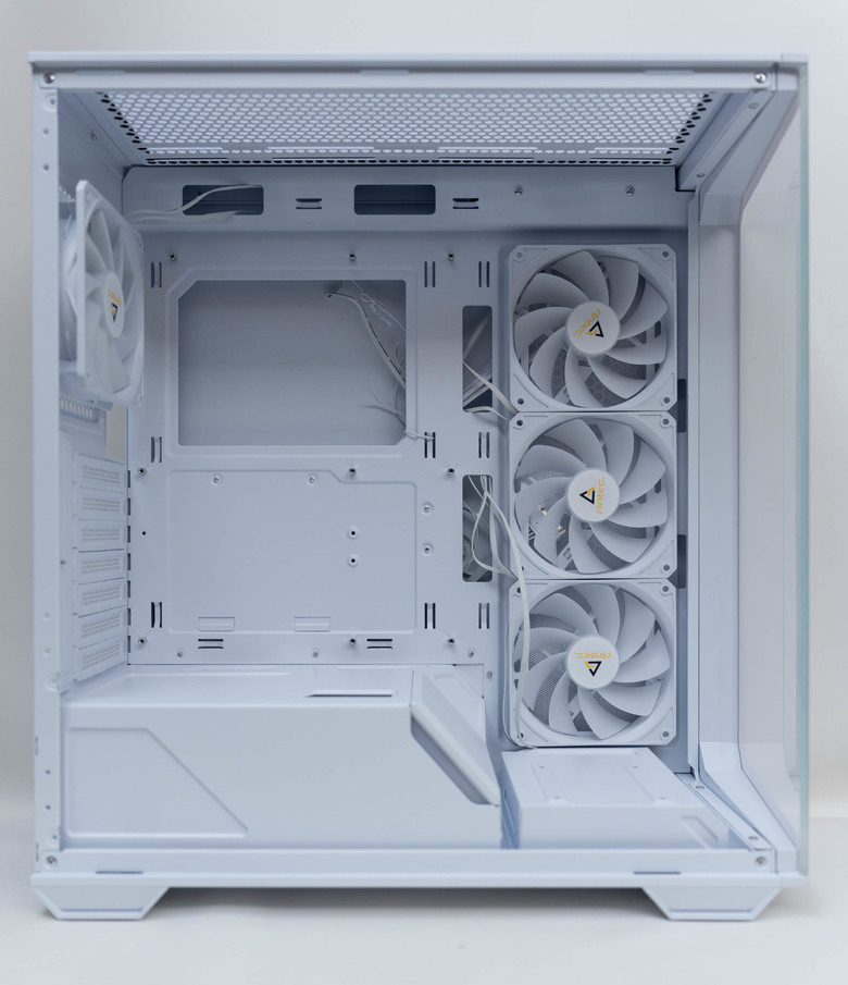 [開箱] 270度環景機殼 安鈦克 ANTEC C3 ARGB